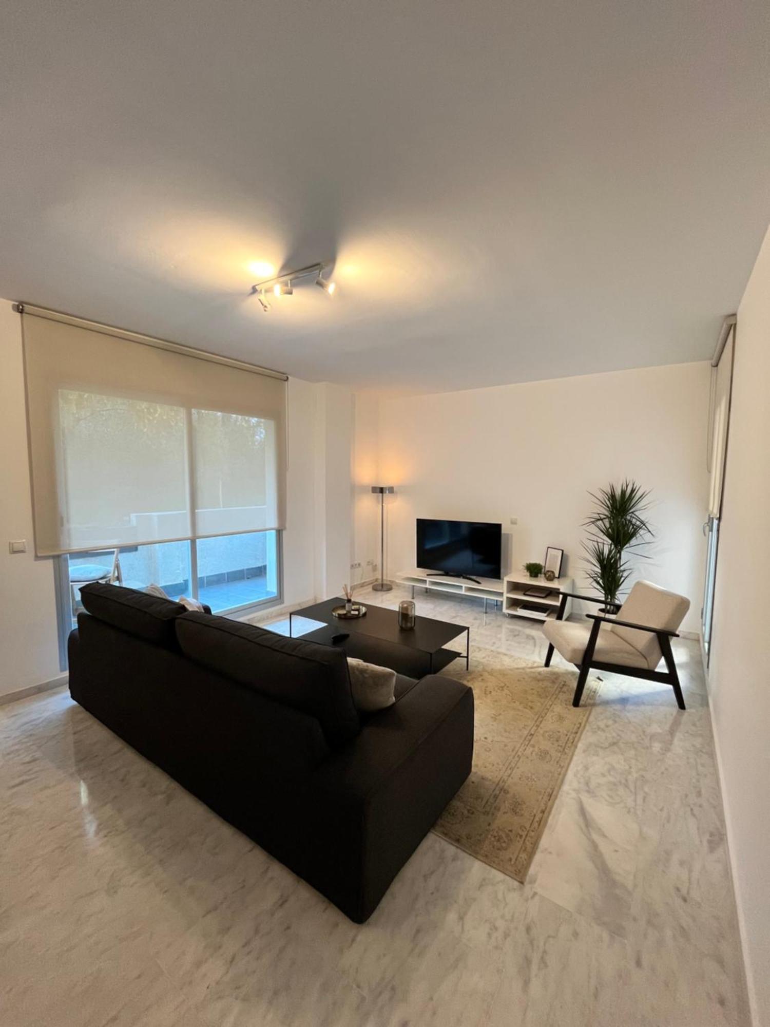 Fantastic With Pools,gym & In Costa Del Sol Apartment Malaga