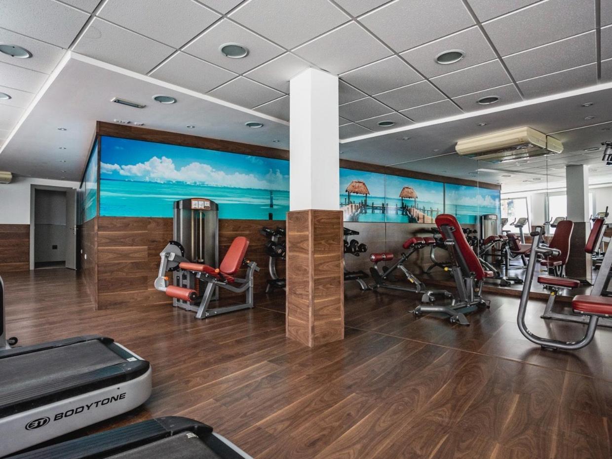 Apartment Fantastic With Pools,gym & In Costa Del Sol Malaga