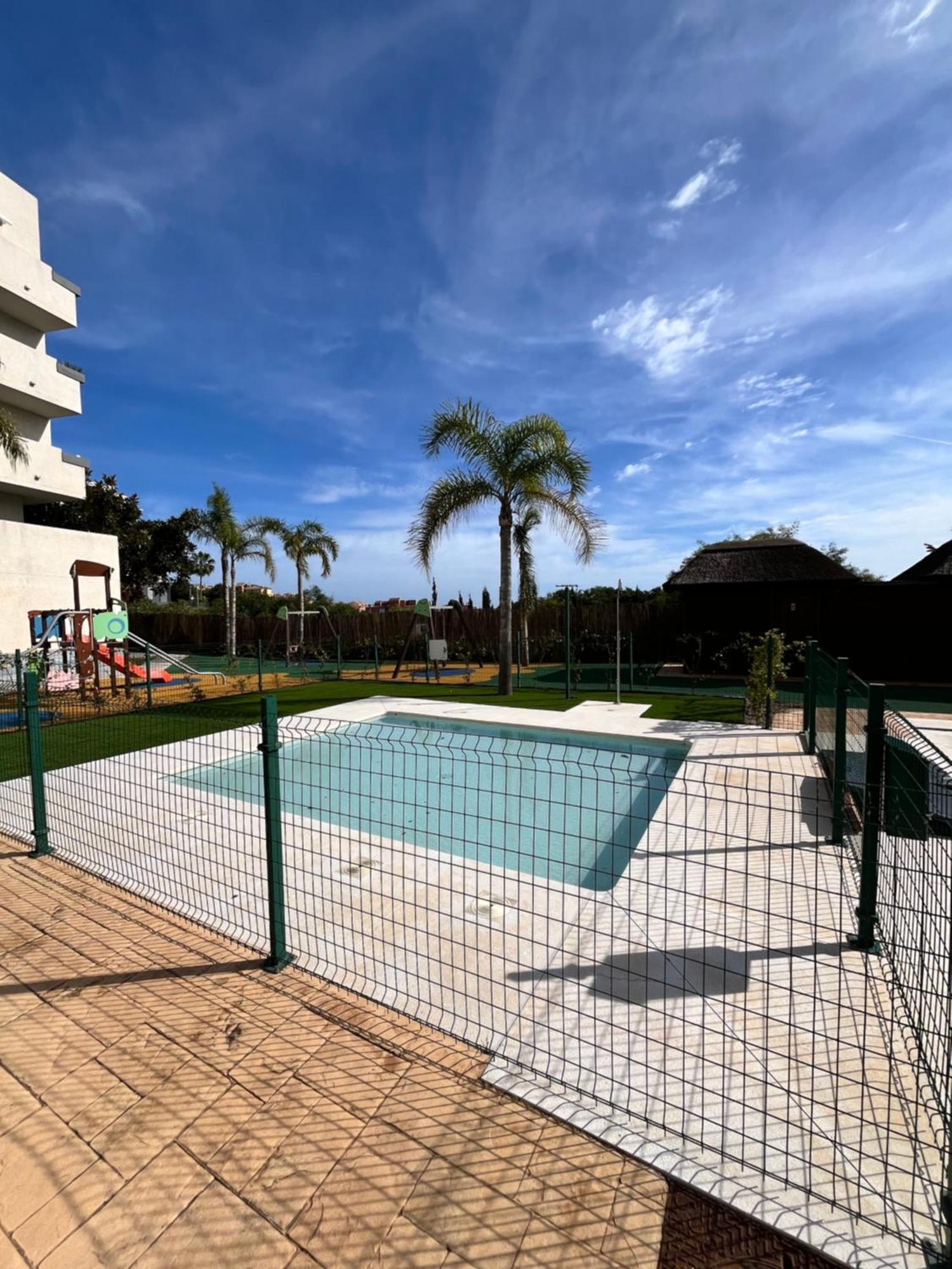 Fantastic With Pools,gym & In Costa Del Sol